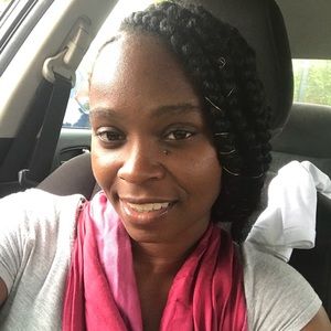 Meet your Posher, Lasheena